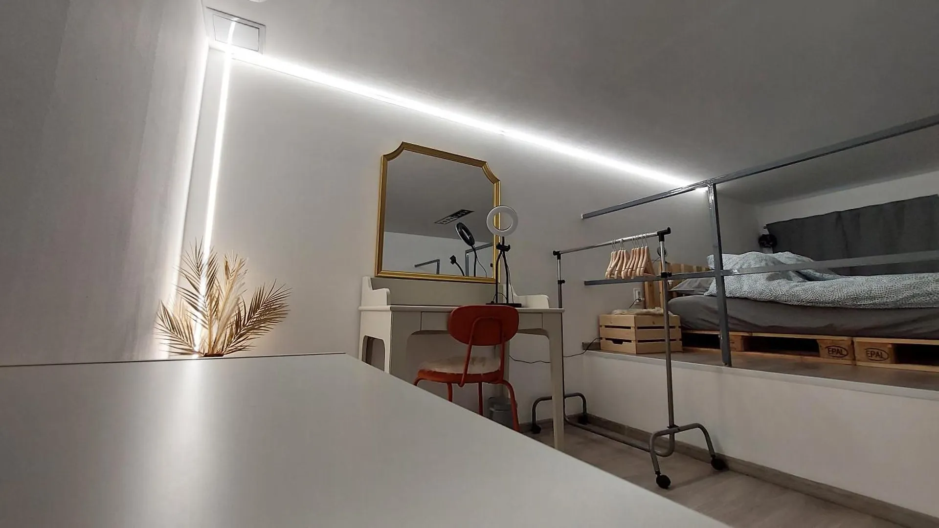 Headroom Apartment Budapest