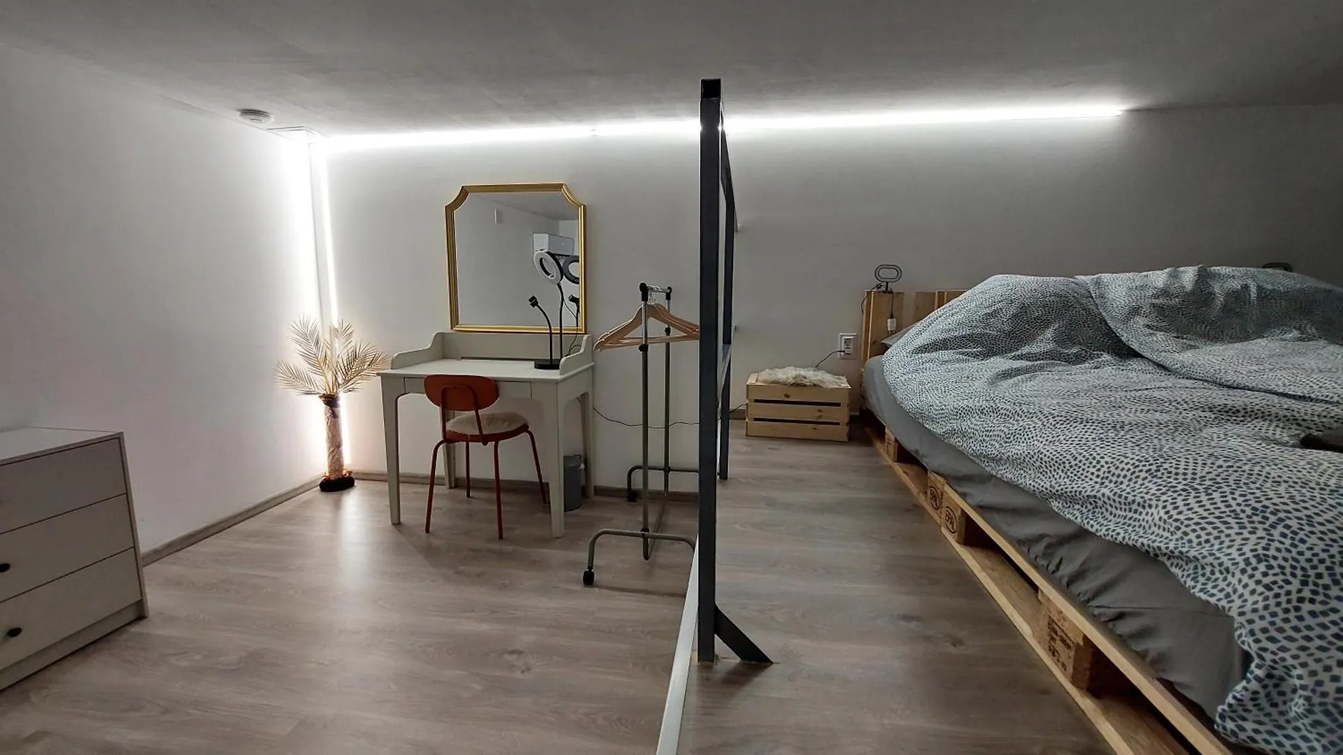 Headroom Apartment Budapest